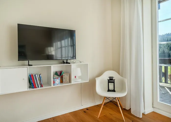 Waldglueck Apartament *