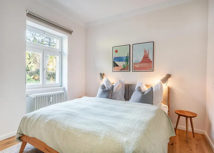 Waldglueck Apartament *